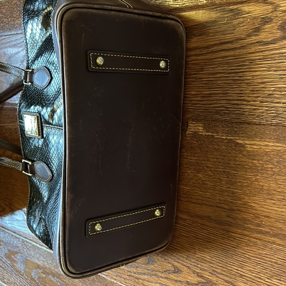 Dooney & Bourne Tote - Picture 4 of 6